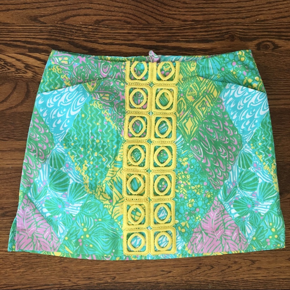 Lilly Pulitzer Green and Yellow Marigold Skort 6